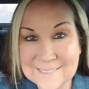 Meet your Posher, Sally